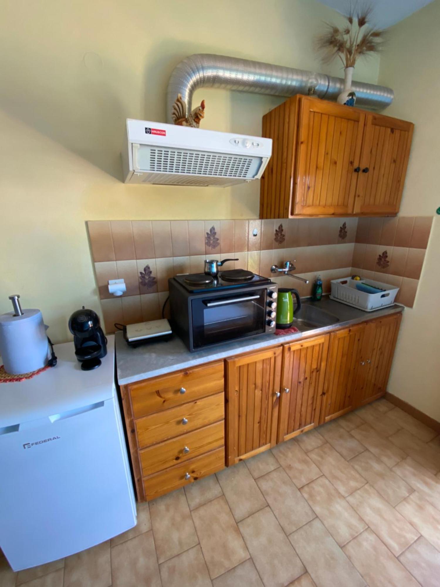 Valerie'S House Apartment Poros Town ภายนอก รูปภาพ